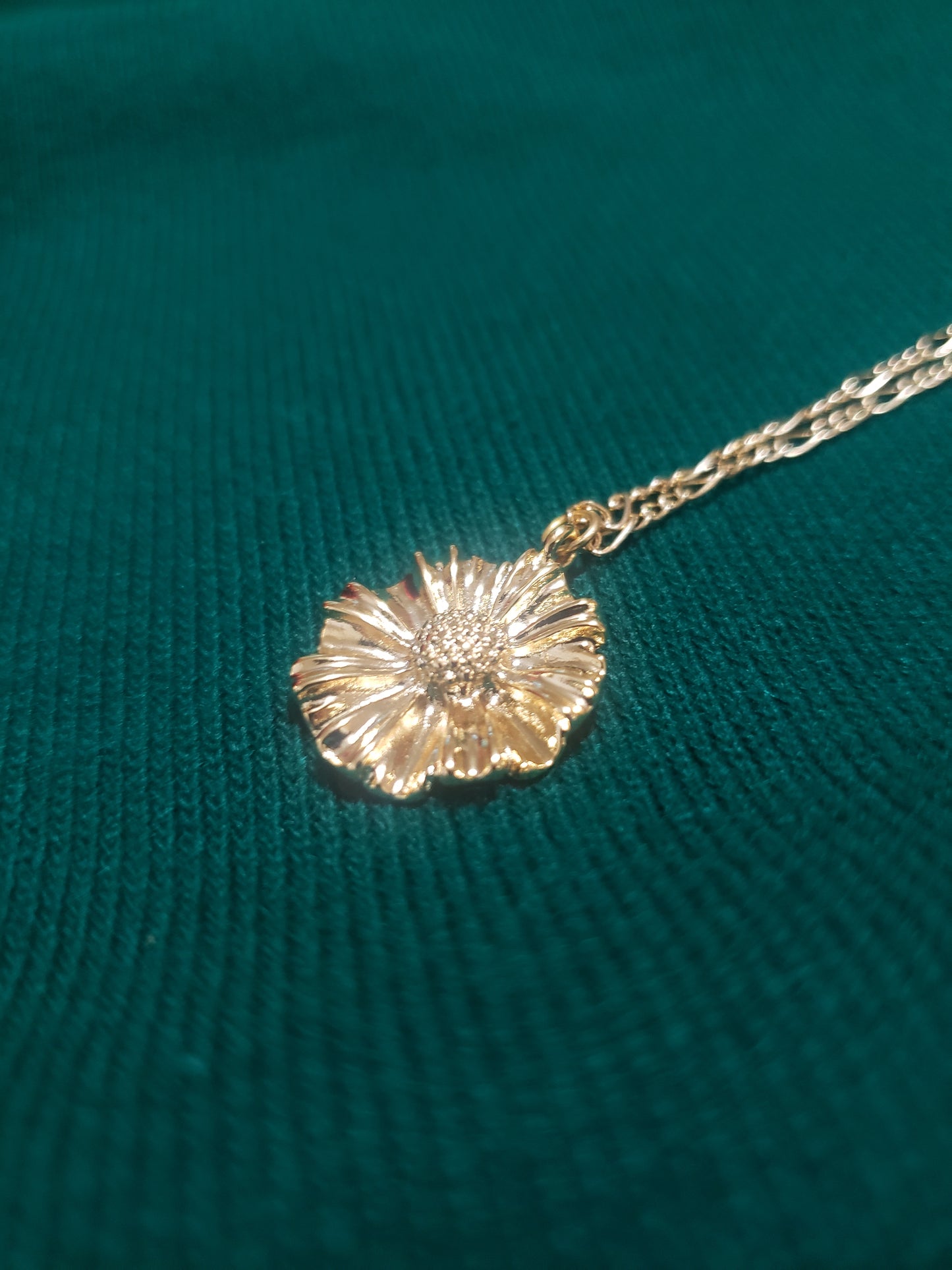 Golden Sunflower Pendant Necklace