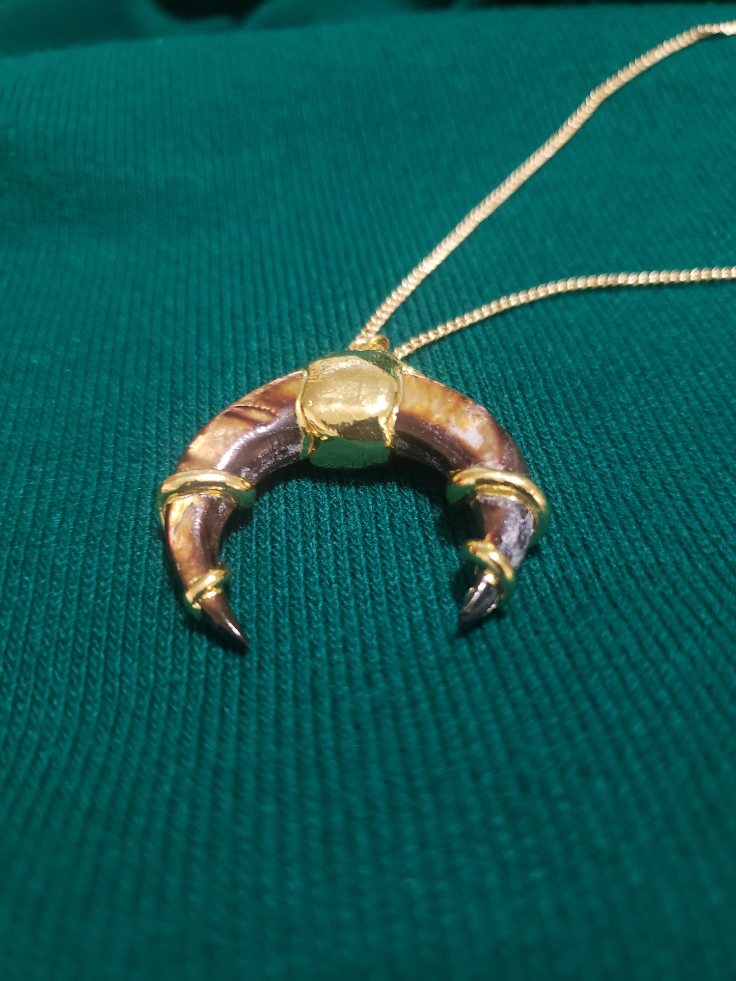 Crescent Horn Necklace