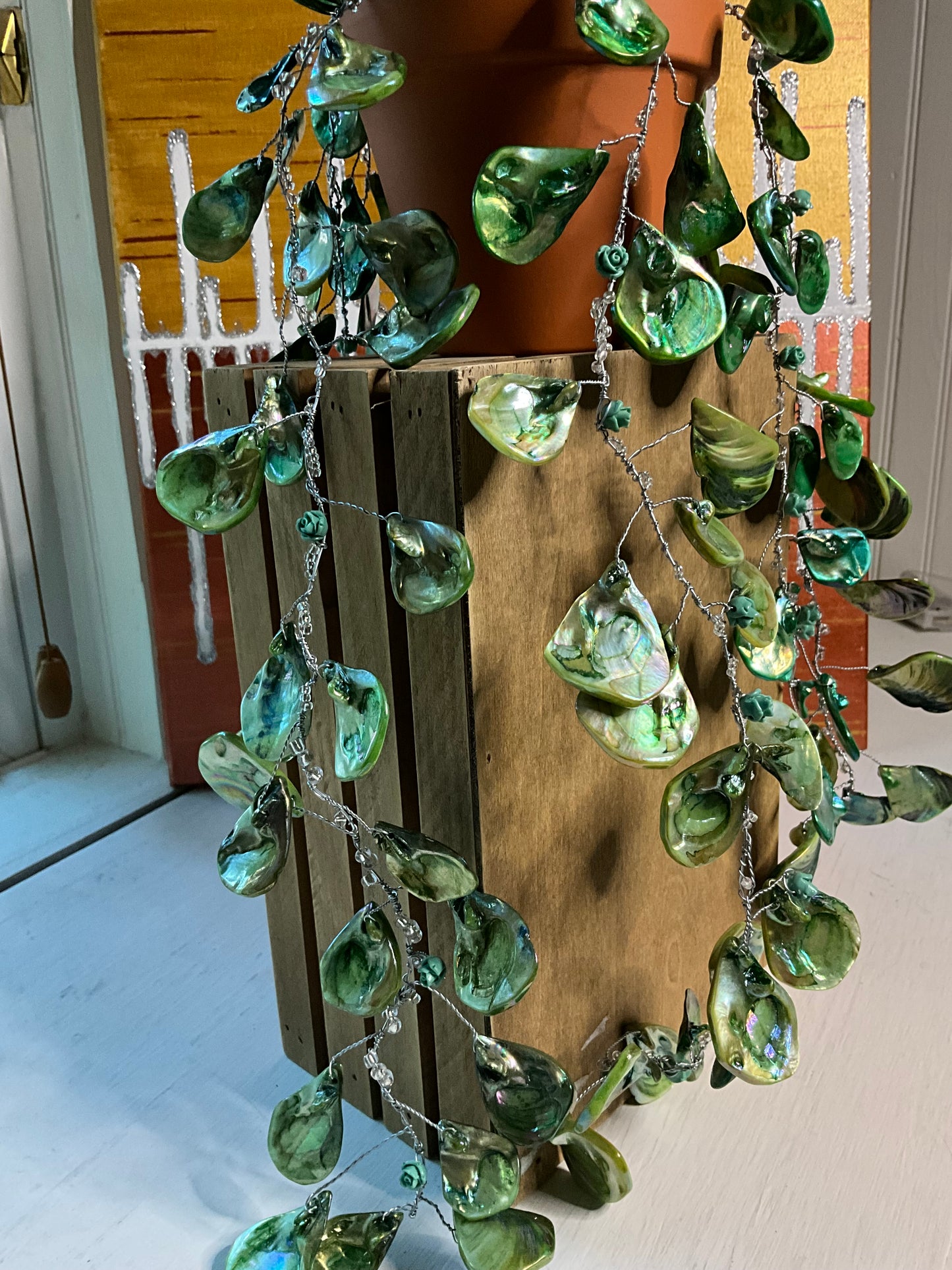 Beaded Plant- Green Auroaboralis Draping Leaf