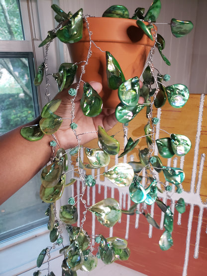Beaded Plant- Green Auroaboralis Draping Leaf