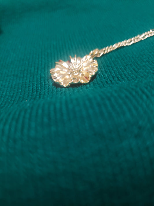 Golden Sunflower Pendant Necklace