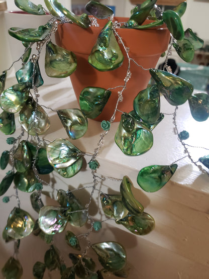 Beaded Plant- Green Auroaboralis Draping Leaf