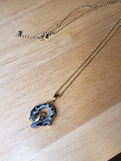 Agate Geode Slice Pendant Necklace